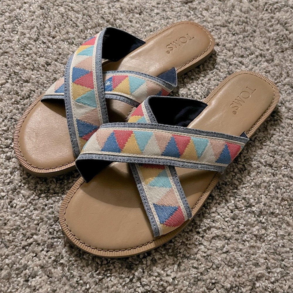 Toms Sandals - Women’s Size 8